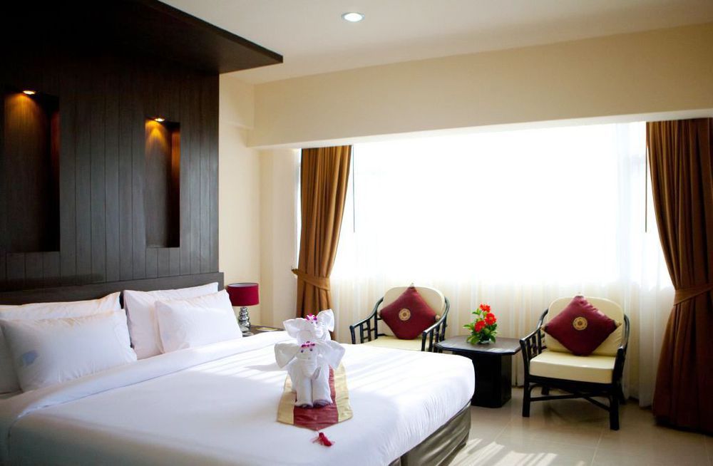 Sun City Pattaya Hotel מראה חיצוני תמונה