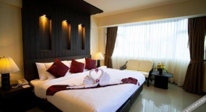 Sun City Pattaya Hotel מראה חיצוני תמונה